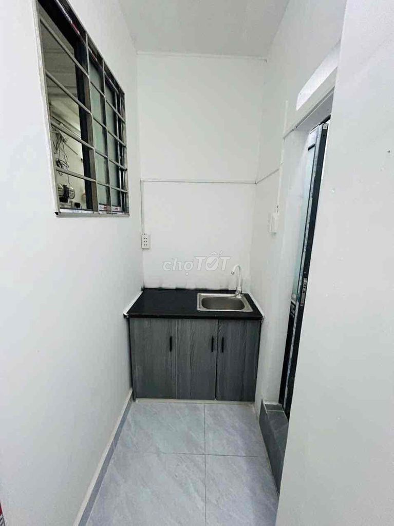 Two bedrooms, full interior right here.
