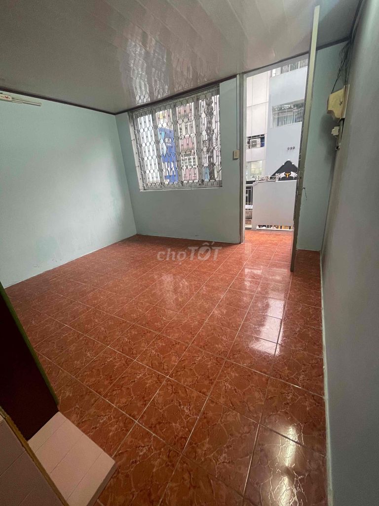 Rent an apartment/ mini building 130 meters 2 Nguyễn Trãi.