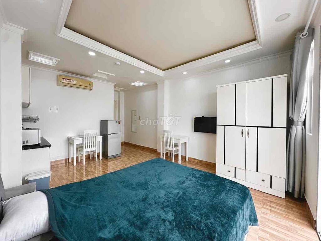 Rent room  cmt8 district 10 near the University of Science, uh full interior with elevators