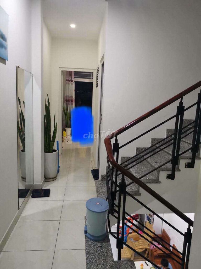 Rent a three-story Bình Thành-13-19-19-19-19-30-million-a-month truck.