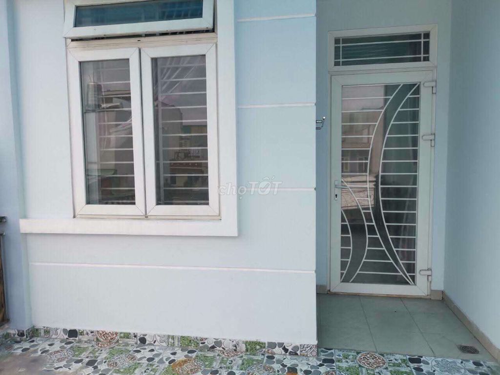 Rent a three-story Bình Thành-13-19-19-19-19-30-million-a-month truck.