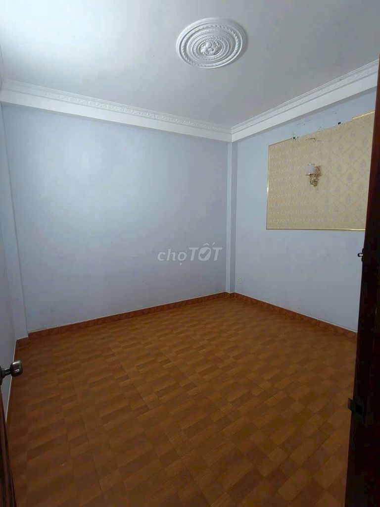 Rent Bình Hưng Hòa house new armor 7 MM3112 million a month.