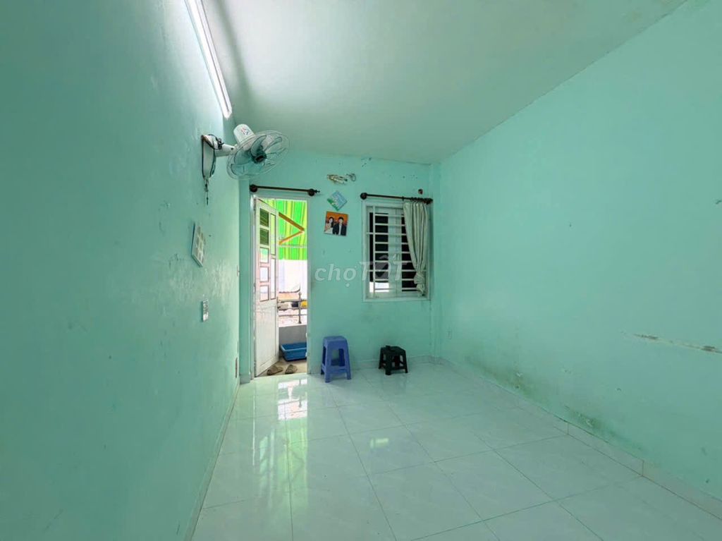 - Qq03 X14 M 4 bedroom 5 toilets
