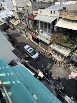 7 meters 110/tag, parking truck, 4 x17 m_5m new photos, 3 bedrooms