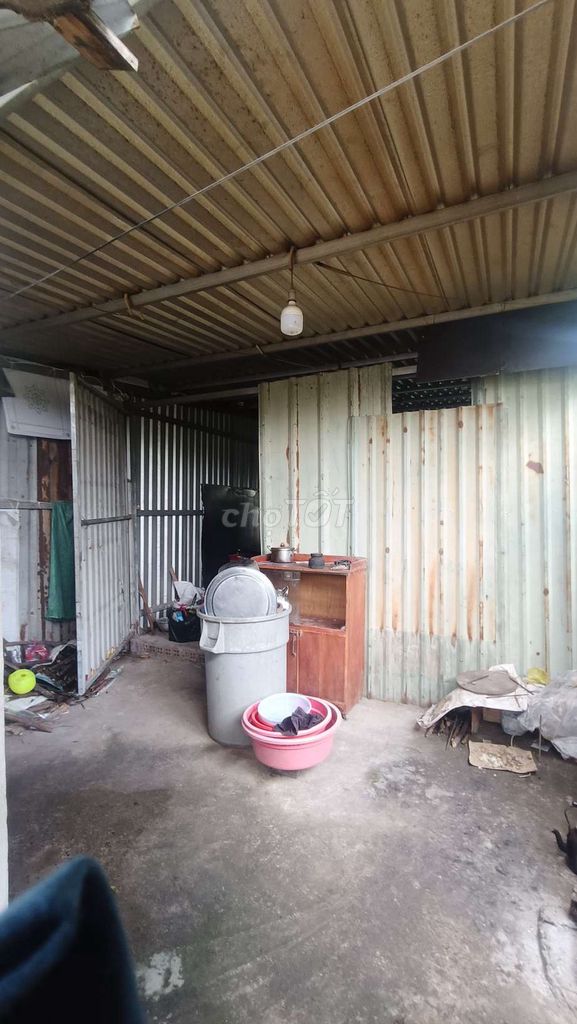 Garden 8*25 has the Vĩnh Lộc B Chief Channel House