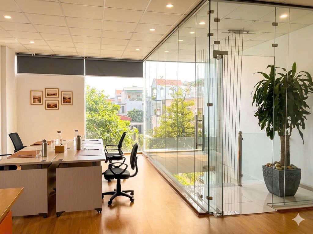Rent 3 floors 90 meters 2 số 9 Hiệp Bình Phước -25 million