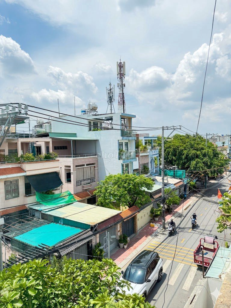 Rent 3 floors 90 meters 2 số 9 Hiệp Bình Phước -25 million