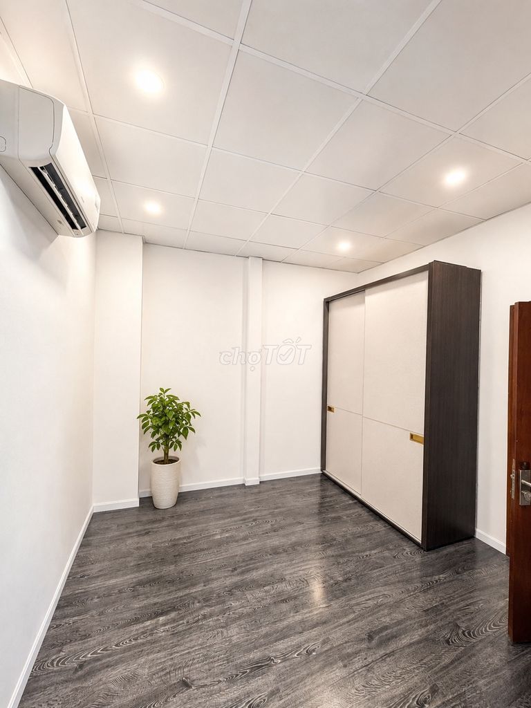 Rent 3 floors 90 meters 2 số 9 Hiệp Bình Phước -25 million