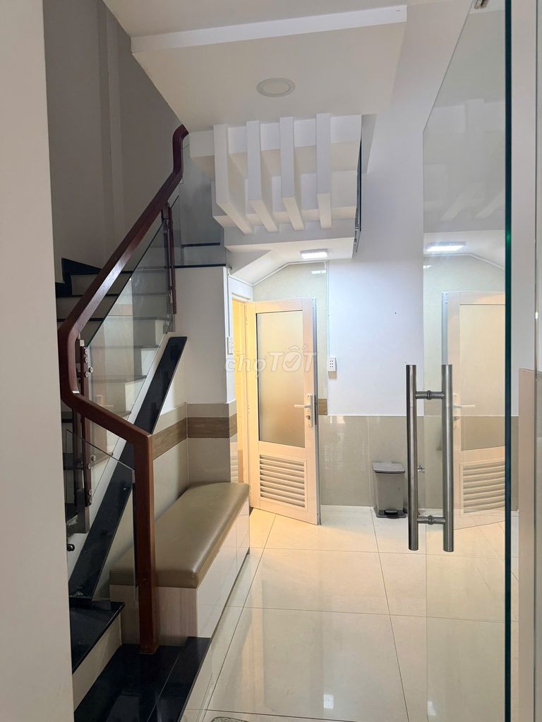 Rent the hxt house, sleeping car in Nguyễn Văn Trỗi at 35 million