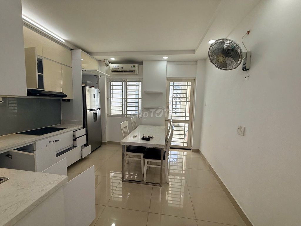 Rent the hxt house, sleeping car in Nguyễn Văn Trỗi at 35 million