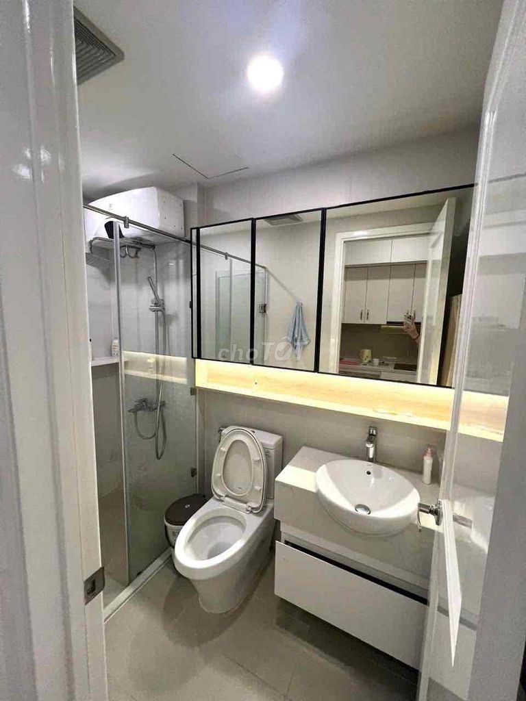 Rent a 7th County apartment, which is located in a single ten million.