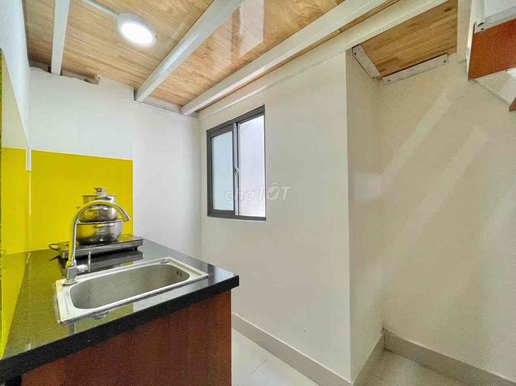 Rent a student suite near a charity college.