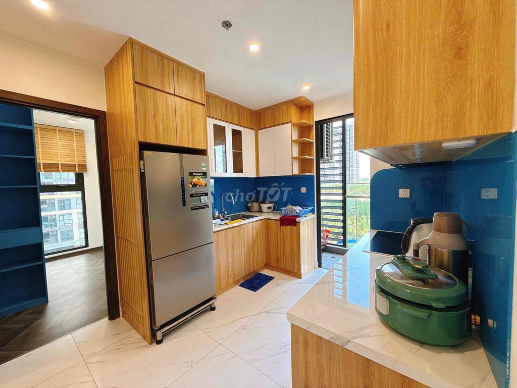 Rent two bedrooms. 80 meters, full luxry in Beverly.