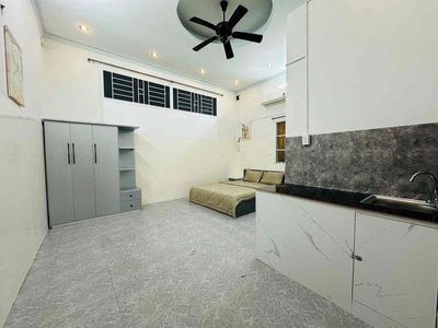 renting a skylight balcony near vhutee selling blue marbles