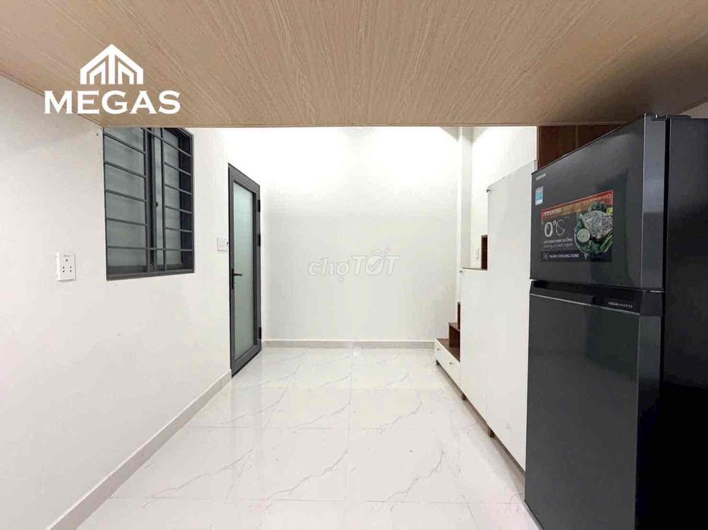 opening of a tall 1 M7 - comfortable tenement of living quarters