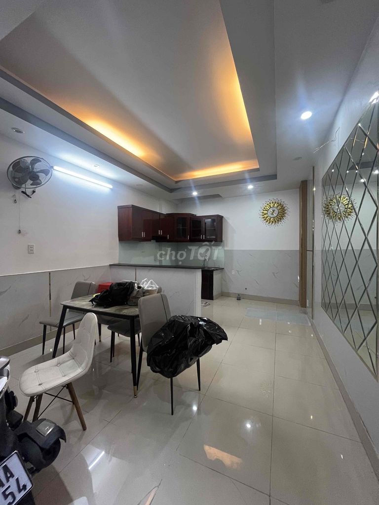 Huỳnh Tấn Phát Nhà Bè alleyhouse