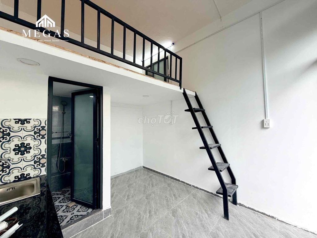 Open the service apartment right here in the tour park.