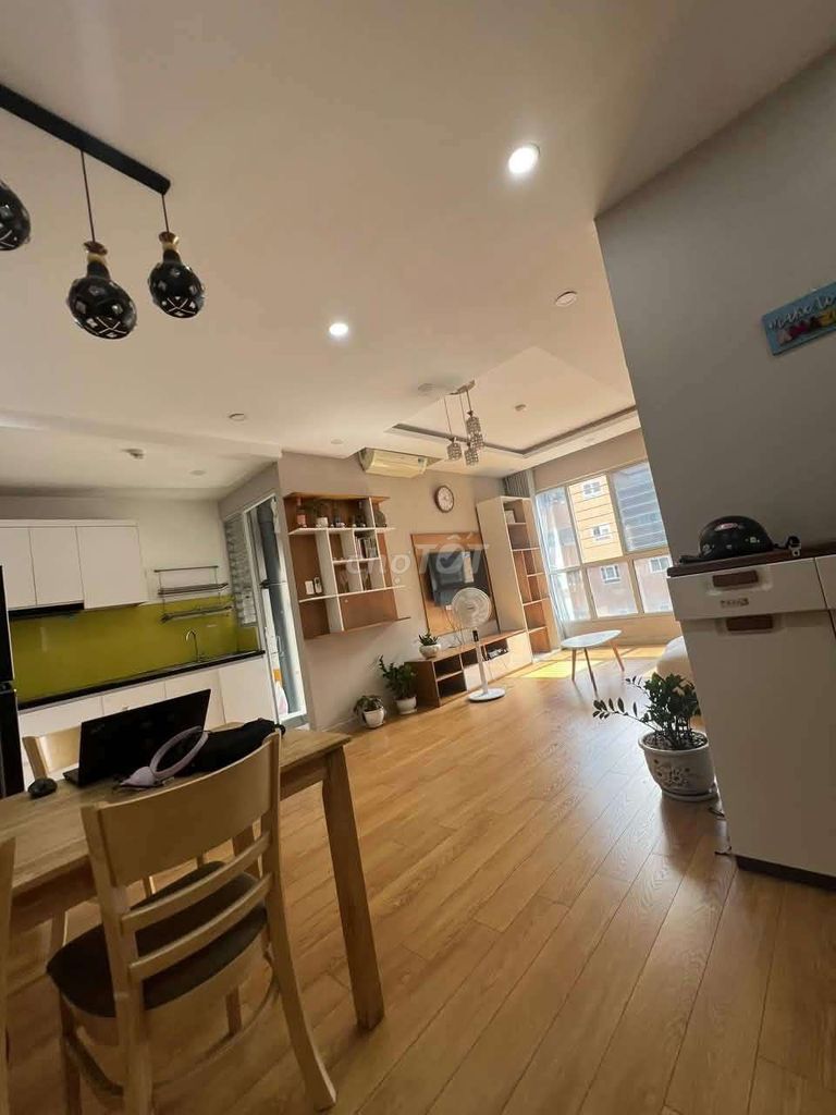 Rents for ruby,emeral, multiple Tân Phú estates.