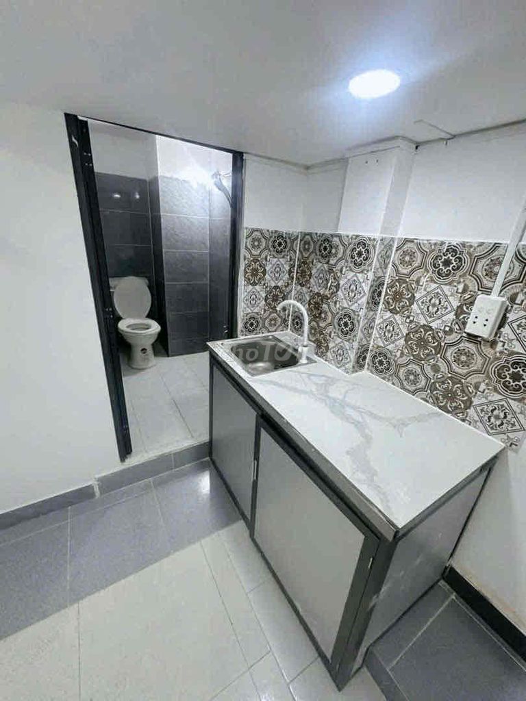 Pass the switch room