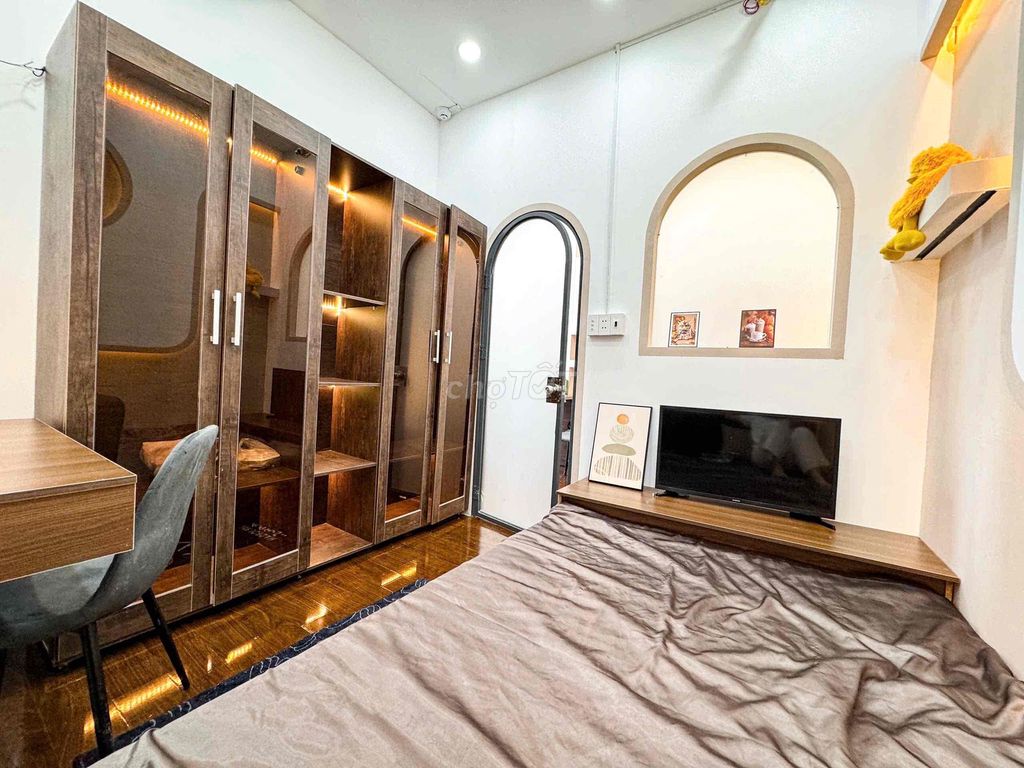 2 Bedroom + balcony - Tô Hiến Thành District 10 - Full interior