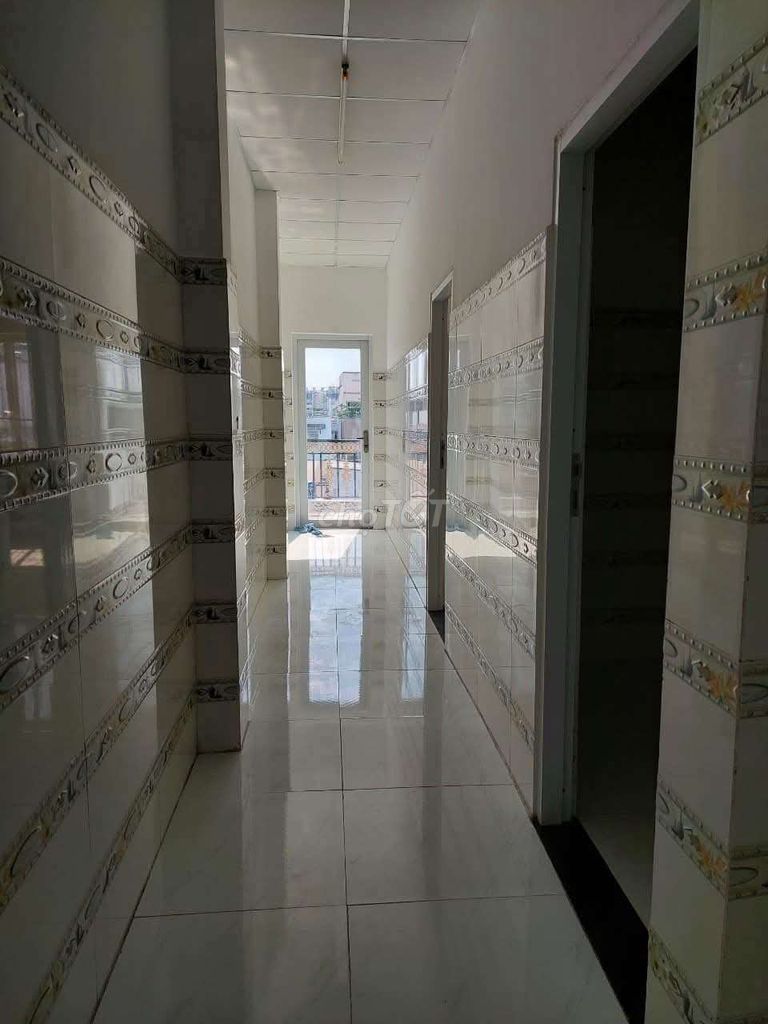 5 bedrooms. One alley, Lê Đình Cẩn.