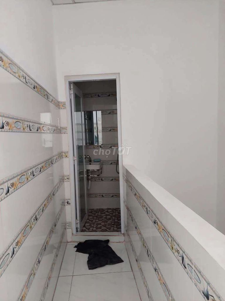 5 bedrooms. One alley, Lê Đình Cẩn.