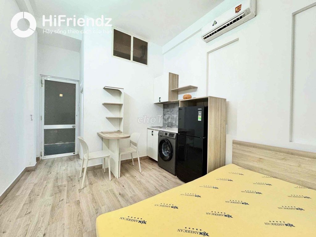 Sky Window Studio - Sư Vạn Hạnh - beautiful position in District 10
