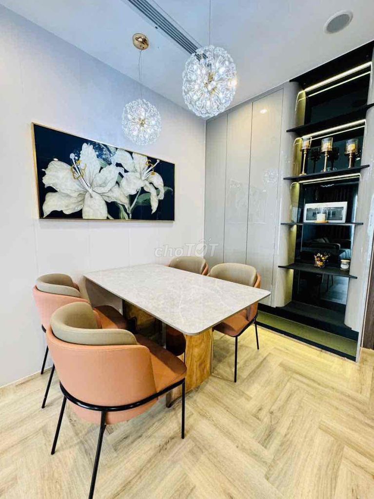 Rent a room for Vinhomes Grand Park in 9th.
