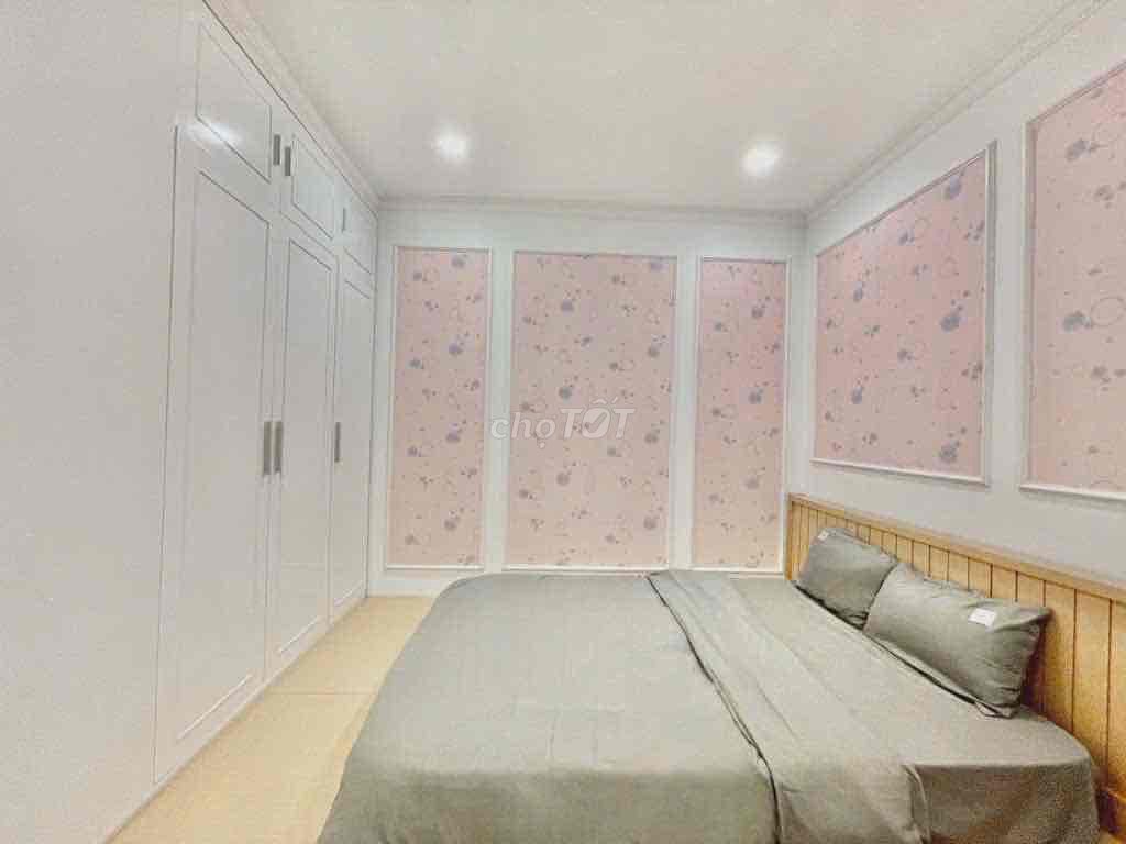 Two bedrooms 81 meters 2 full Gold View interior.