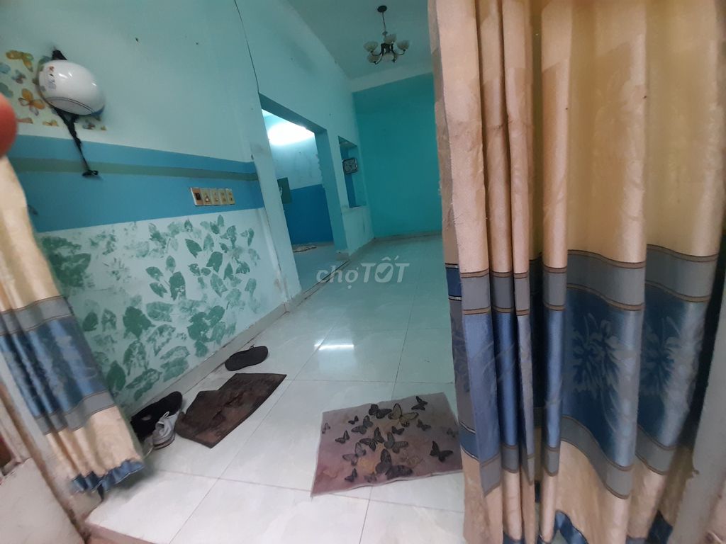 The owner rented the house