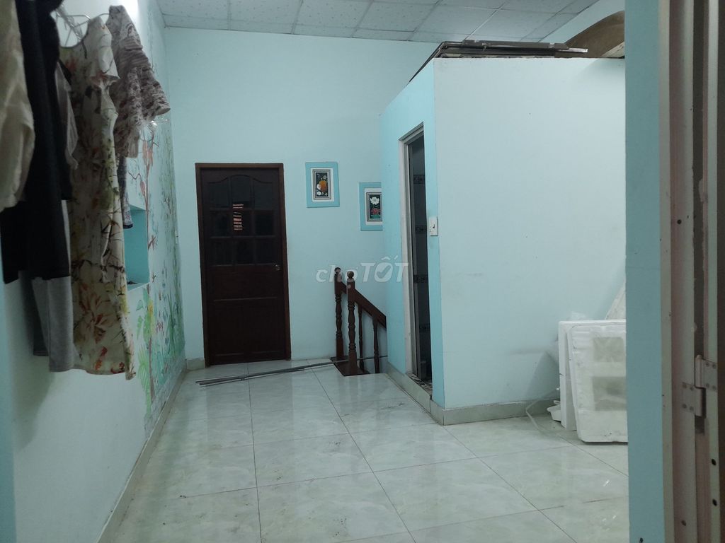 The owner rented the house