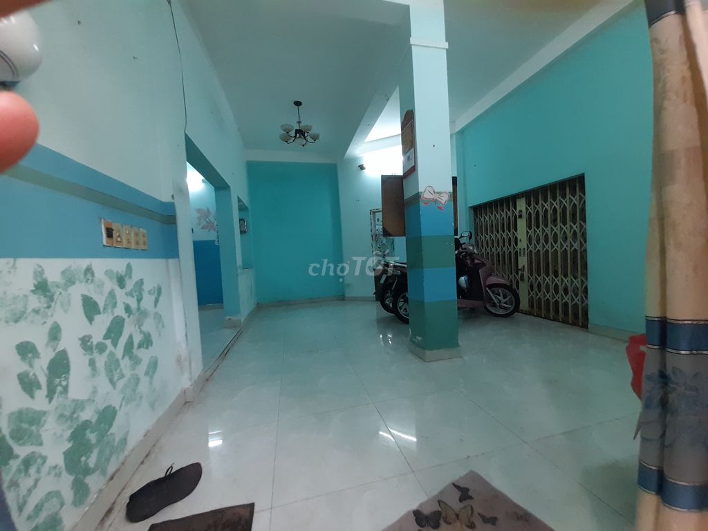 The owner rented the house