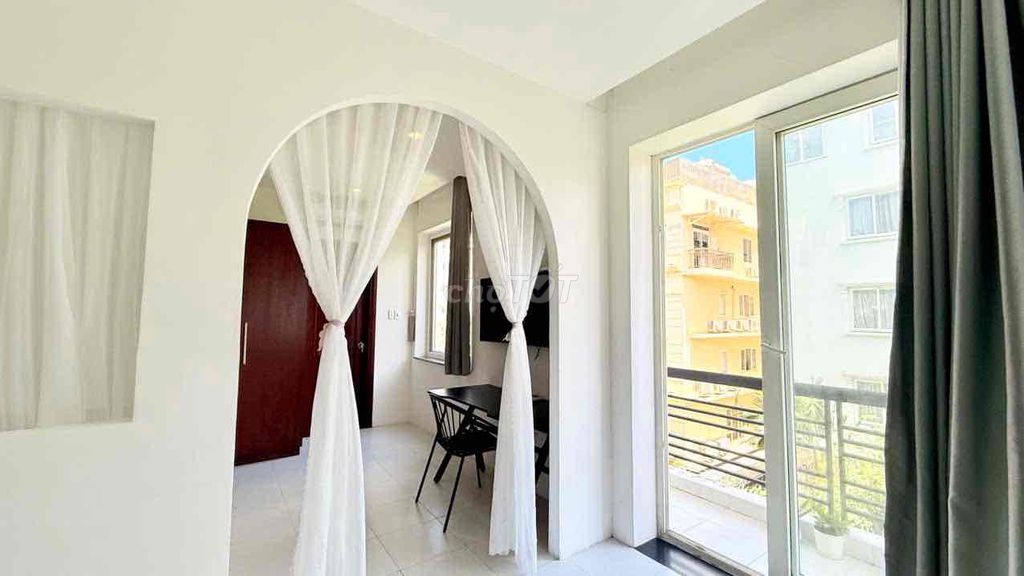 Hire the Marriage Room. A Full House Bedroom Near Remit, Tdtu, Ufy,Lofty