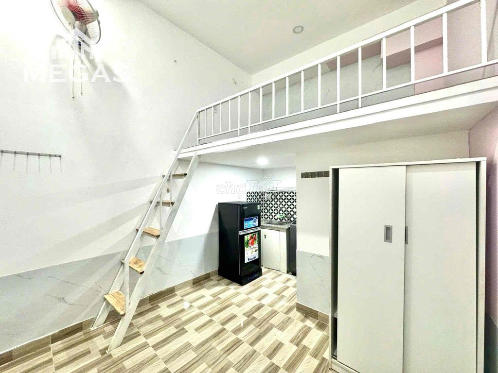 upper apartment 2 M - full furniture - private washing machine