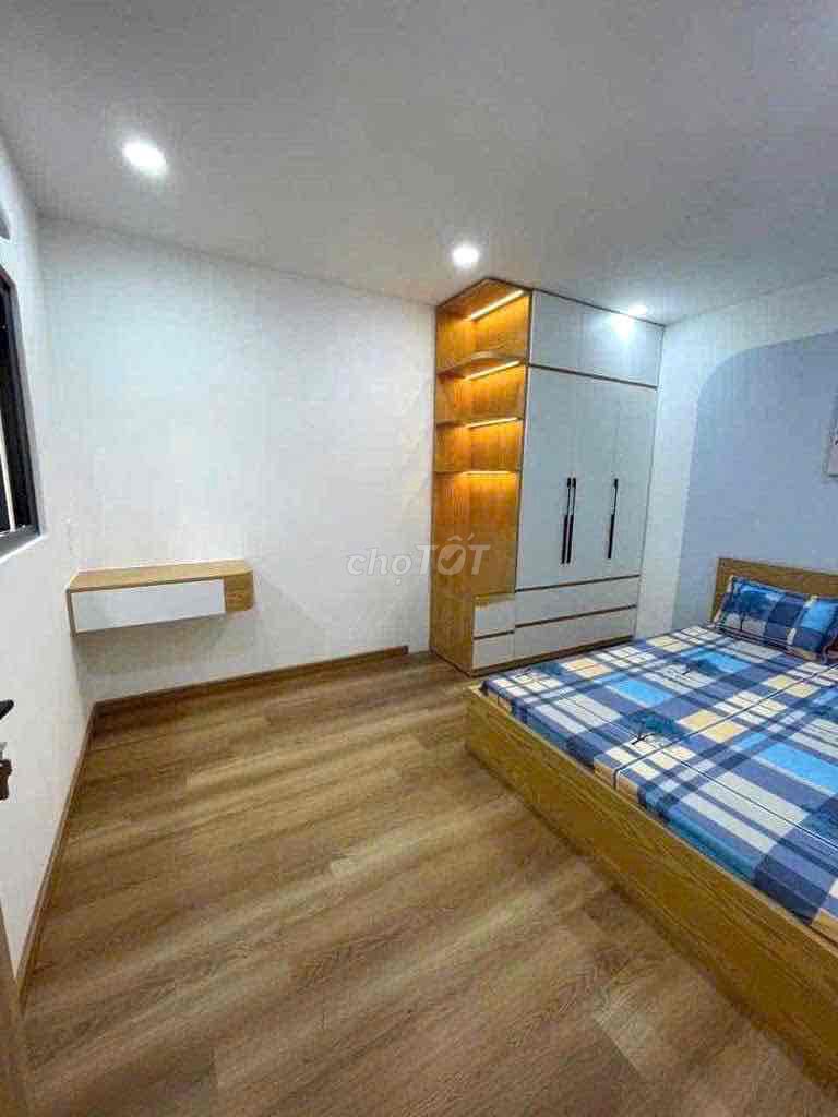 Full interior 510 Mmm 3rd floor bedroom 2 toilets near T3 station at 12 million