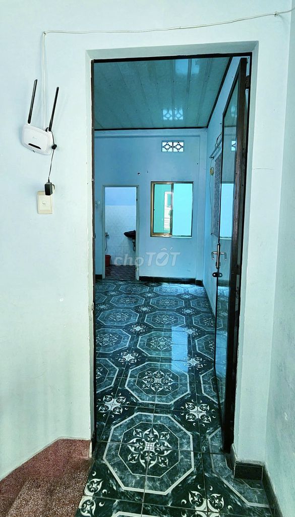 Get a room for women 40 meters by 8 District 3 private toilets, free water + chromium