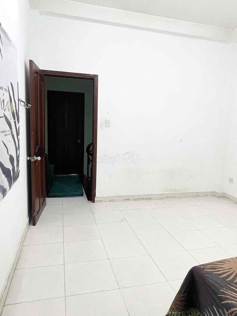 Rent a room right at the center of Gò Vấp.