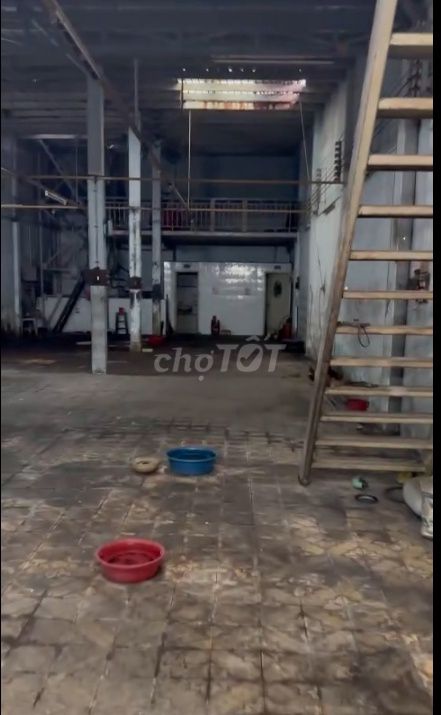 8 x 60 meters. 4 x 8 m.k.1.g.:35 million