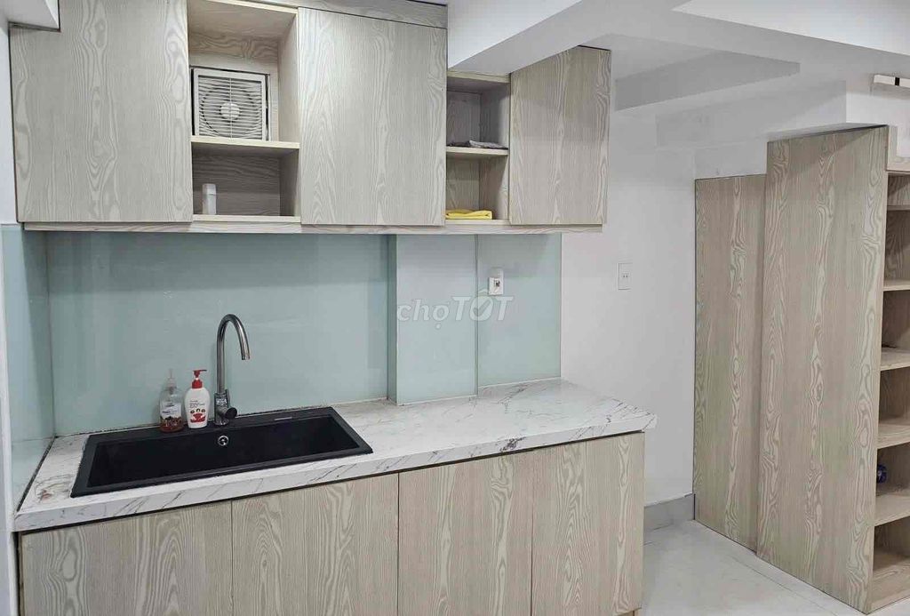 Rent the entire county house 1.10 x 6.5 meters, double-size, 3 bedrooms, price