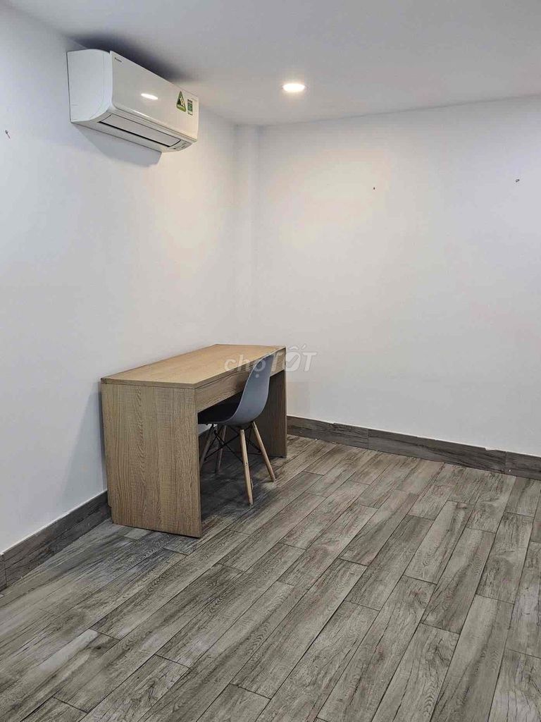 Rent the entire county house 1.10 x 6.5 meters, double-size, 3 bedrooms, price