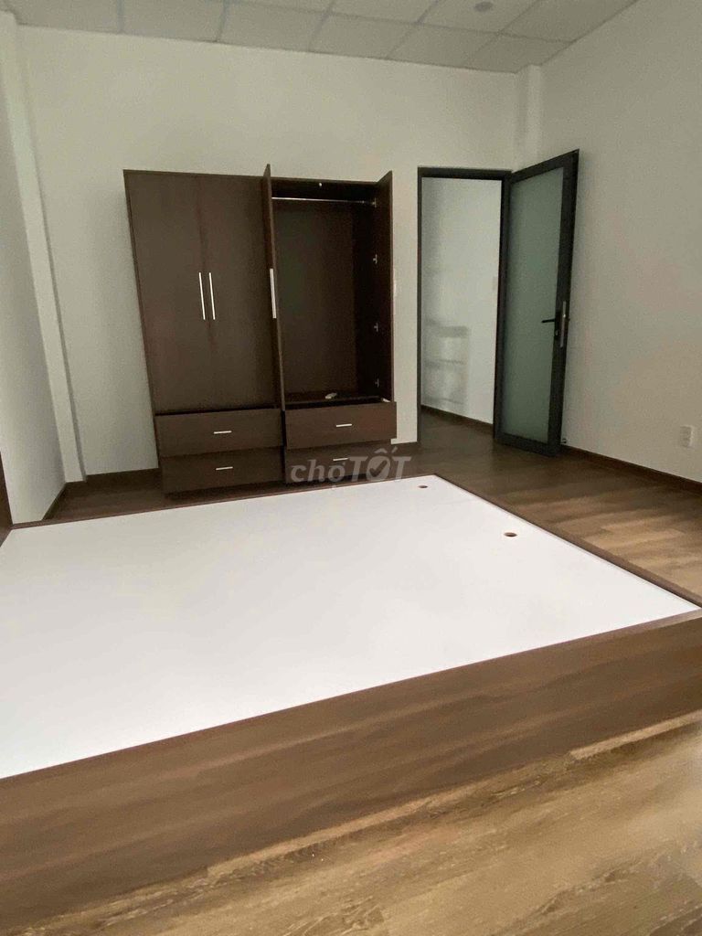 Let's rent the new Originals Home to In, An Dương Vương.
