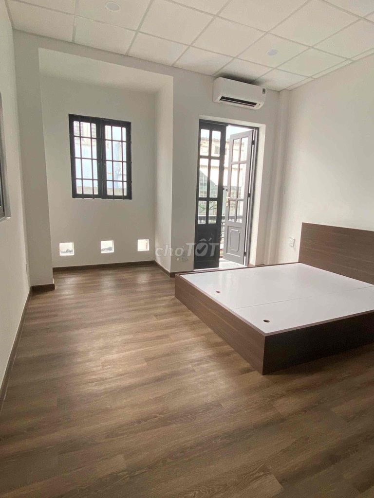 Let's rent the new Originals Home to In, An Dương Vương.
