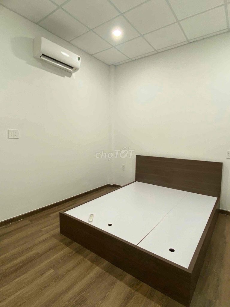 Let's rent the new Originals Home to In, An Dương Vương.