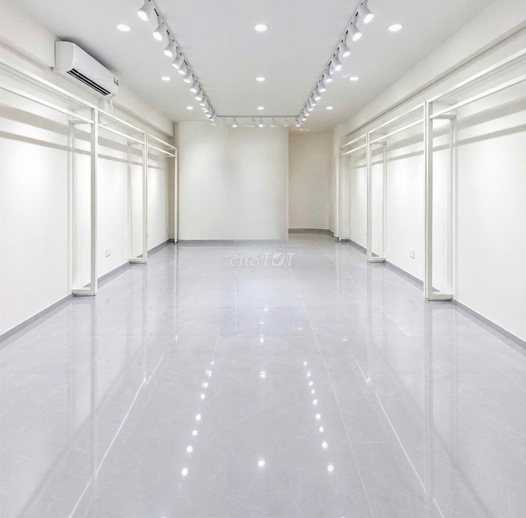 Business axis - 243 A Tô Hiến Thành, 1894 14, District 10-3, floor floor
