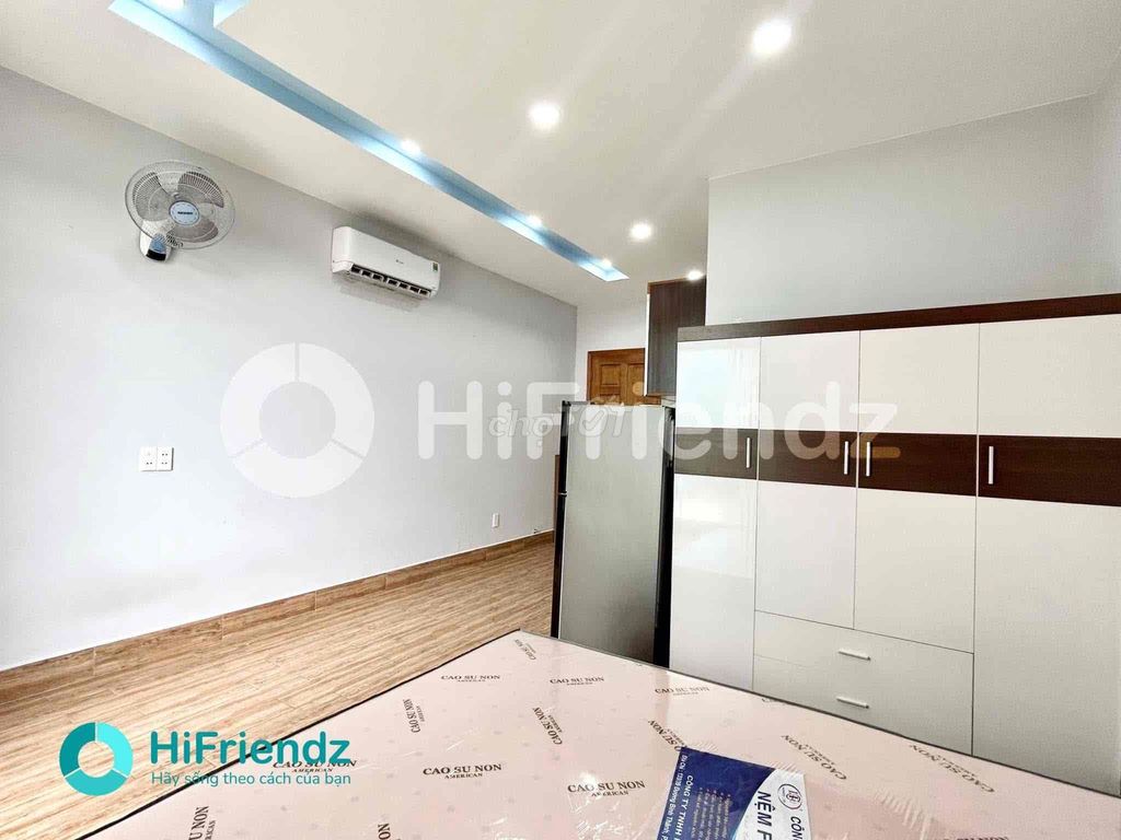 Studio Bancol House - Full interior - Swamp