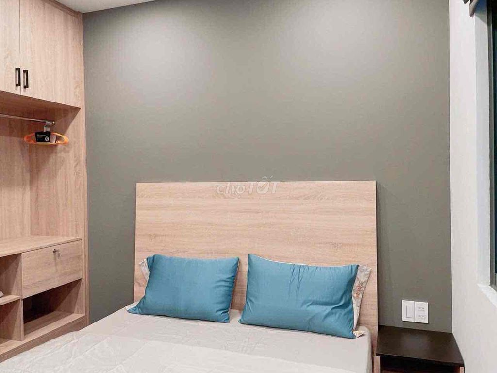 The Guardian 1st Bedroom in Central 3 nears the Democratic Wanderer.