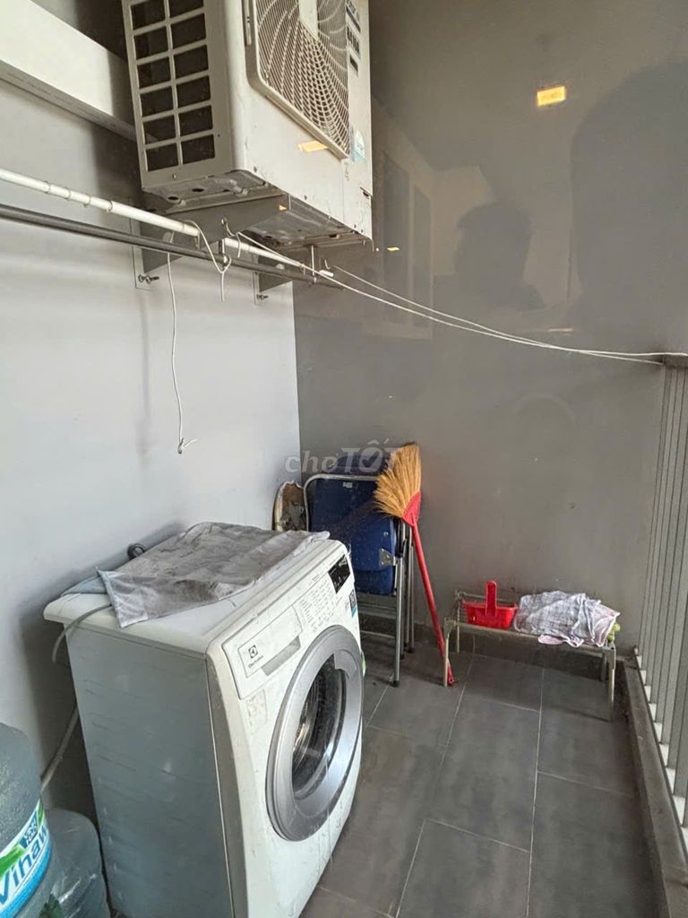 Rent apartment Rivera Park sg, Buuuure 10.3 m2-2 bedroom full view interior.