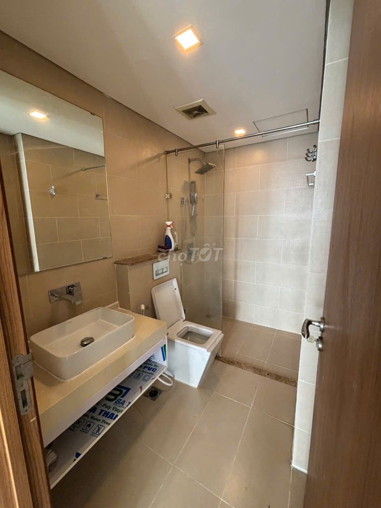 Rent apartment Rivera Park sg, Buuuure 10.3 m2-2 bedroom full view interior.