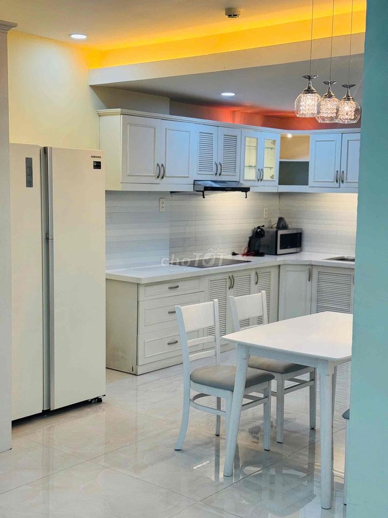 Rent Dupinx New Sai Gon-200 m2 private passageways