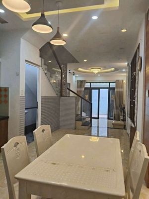 Nice home, nice home, nice home.